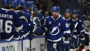 Русский гений сотворит невероятное чудо в Америке? Кучеров врубил режим монстра и погнался за престижным призом НХЛ