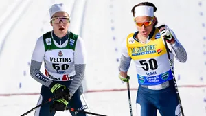 Live: Коростелев бежит за 1-м золотом Кубка мира, пока Клебо в больнице. Легендарный марафон в Холменколлене