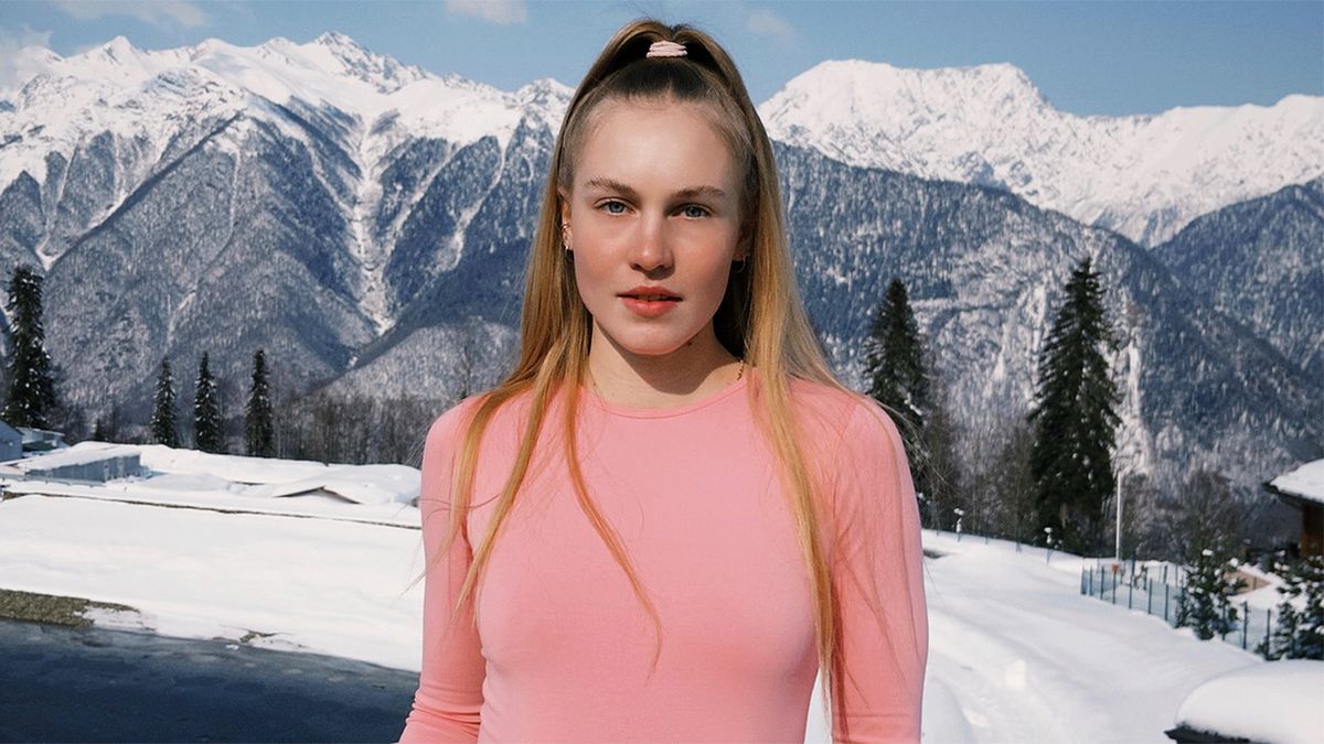 Лучшая юниорка русского биатлона Куприянова рассказала о себе: Сделала тату с отпечатками пальцев родителей