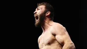 «Хочу биться за пояс именно с Анкалаевым». Молдавский боец UFC — о чемпионских амбициях, выходке Перейры и пиве