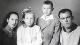 Сбежала с Запада на Украину от войны, пахала на заводе, родила гения. История мамы легенды СССР и ЦСКА Харламова