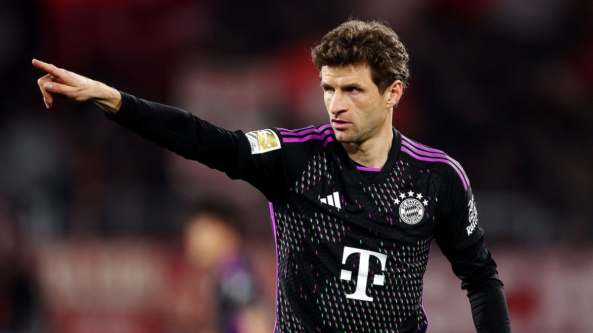 «Ностальгии нет». Мюллер — о предстоящем матче «Бавария» — «Боруссия» Д