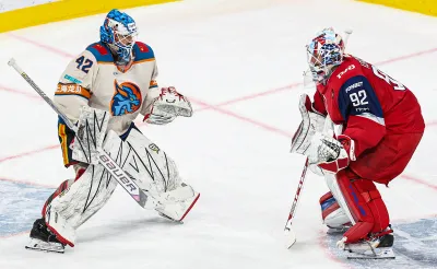 ХК Шанхай Дрэгонс, ХК Локомотив Ярославль