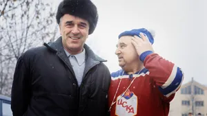 Их разлучали с семьями, отправляя из СССР в Америку даже в Новый год! Почему Тарасов и Чернышев ушли из сборной