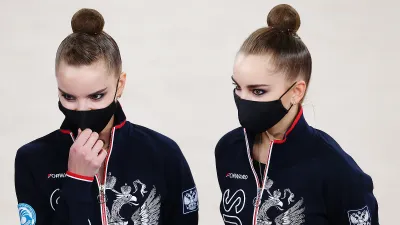 Дина Аверина, Арина Аверина