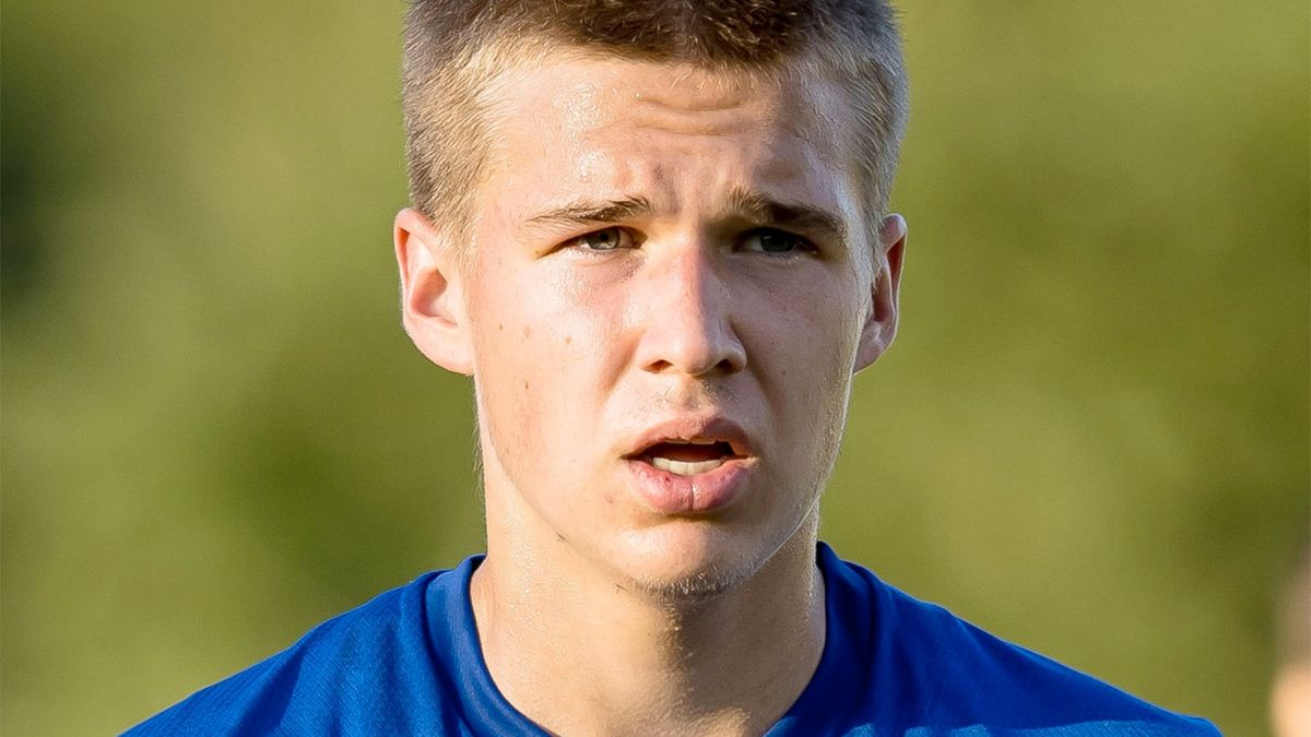 Михайлов: «В «Зените» собраны лучшие футболисты, поэтому конкуренция имеется. Пока играю — играю»