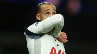 ФК Тоттенхэм Лондон, Хави Симонс