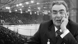 Издевался над простыми людьми СССР, а сам пил пиво и курил прямо в ложе. Истории о генсеке Брежневе