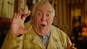 Посмотрела премьеру нового сезона «Вампиров средней полосы»: кровавее и динамичнее, но мало деда Славы