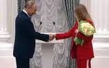 Олимпийская чемпионка на встрече с Путиным обратилась к нему с неожиданной просьбой: «Не сочтите за наглость»
