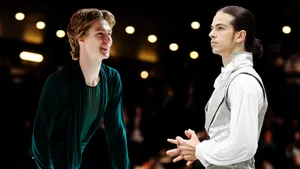 Поговорил с канадским соперником русского фигуриста. Он рад встрече с Гуменником и считает его крутым