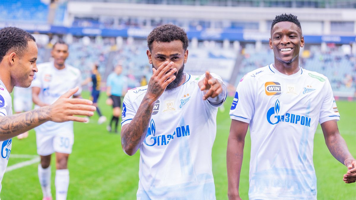 «Зенит» на выезде разгромил «Сочи» и продлил беспроигрышную серию до 8 матчей