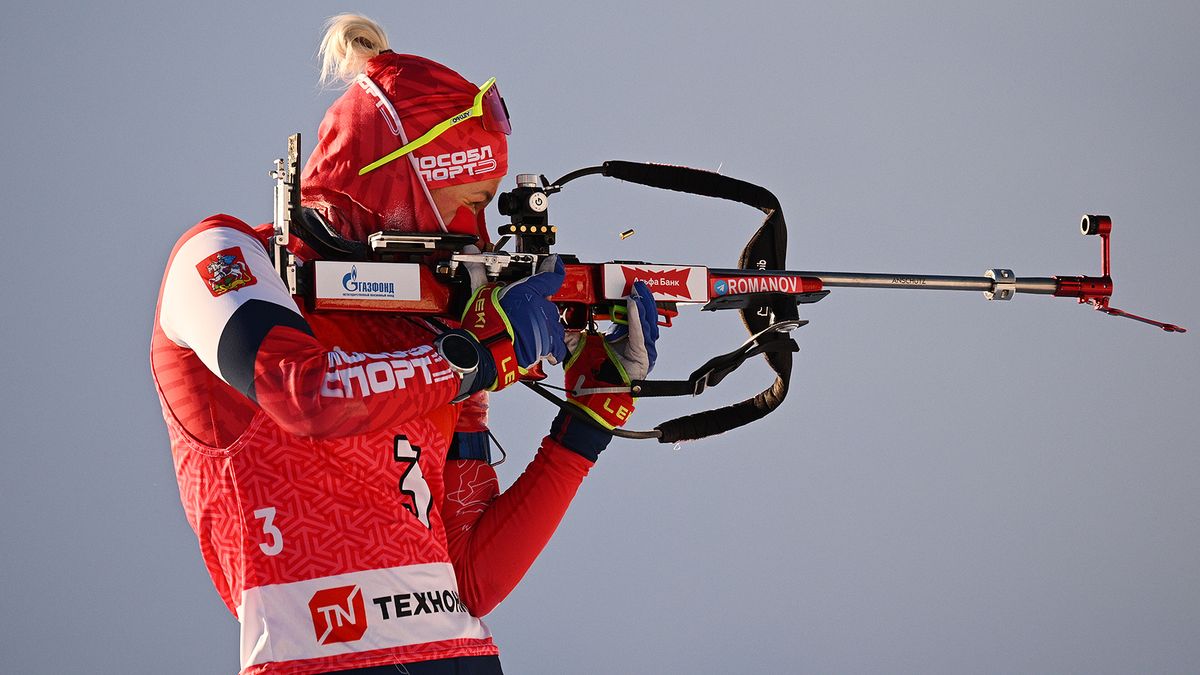 Самый талантливый русский биатлонист вспомнил, как побеждать. А призер Олимпиады красиво оформила дубль