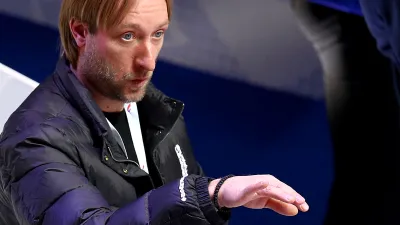 Евгений Плющенко