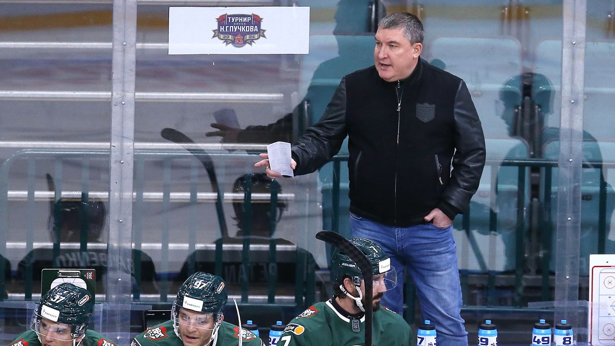 «Хотели порадовать болельщиков дома». Гатиятулин — о победе «Ак Барса» над СКА