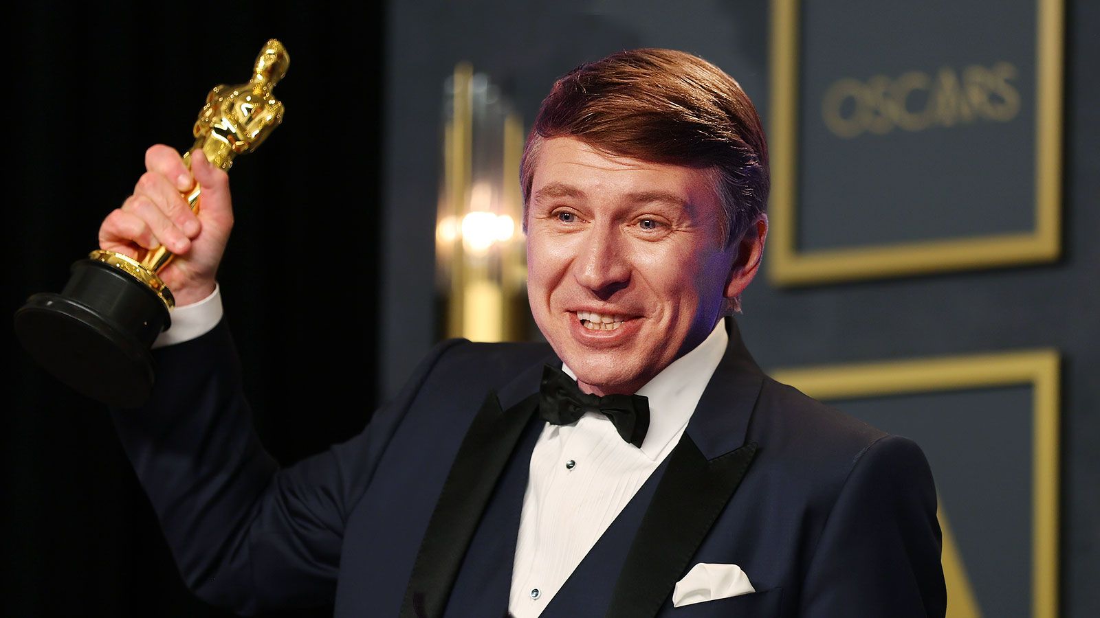 бен аффлек и джордж клуни. 6 оскаров. награждения актеров оскаром. оскар. 6 оскаров.