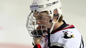 Мама пахала дворником, отец сидел без работы, а он заработал миллионы и стал сорить деньгами. Истории о Кузнецове