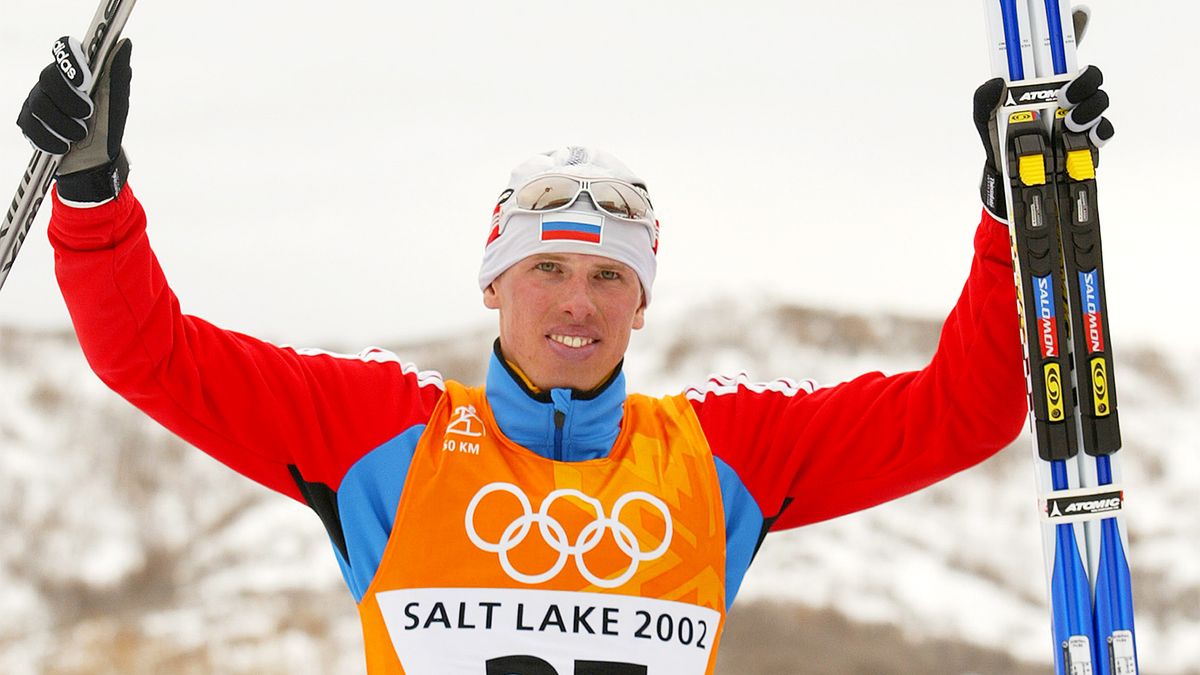Российский лыжник неожиданно выиграл марафон на Олимпиаде. А соперника назвал собакой Баскервилей