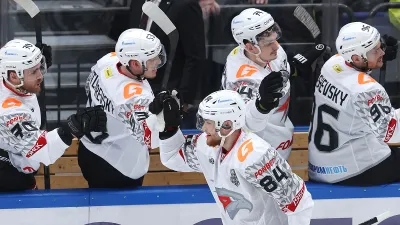 ХК Авангард