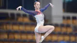 Гимнастка из Боровичей — неожиданный призер ЧР-2025. Дизайн купальников, мама-хореограф и большой спорт с 12 лет