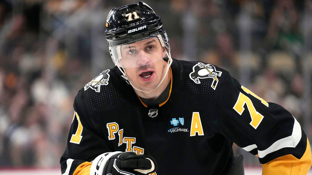 Малкин, Кросби и Летанг стали первым трио в истории североамериканского спорта, сыгравшего вместе в 20 сезонах