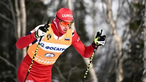 В российских лыжах разрывает парень, которого не пустили на мировые старты. Большунов не может угнаться за ним