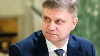 Олег Белозеров