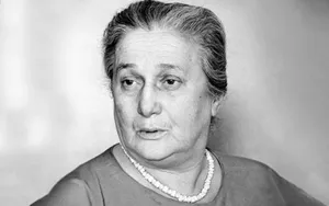 Великая Ахматова пила только водку, чтобы не вредить здоровью: из-за этого она отказалась от вина с возрастом