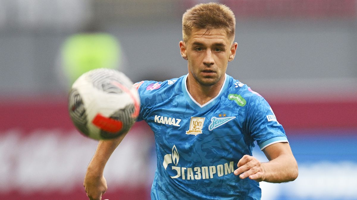 Два футболиста «Зенита» вернулись с травмами из сборных, — рассказал Семак