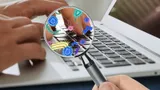 Ваш ноутбук — настоящий рассадник бактерий: как очистить от пыли и обработать от микробов