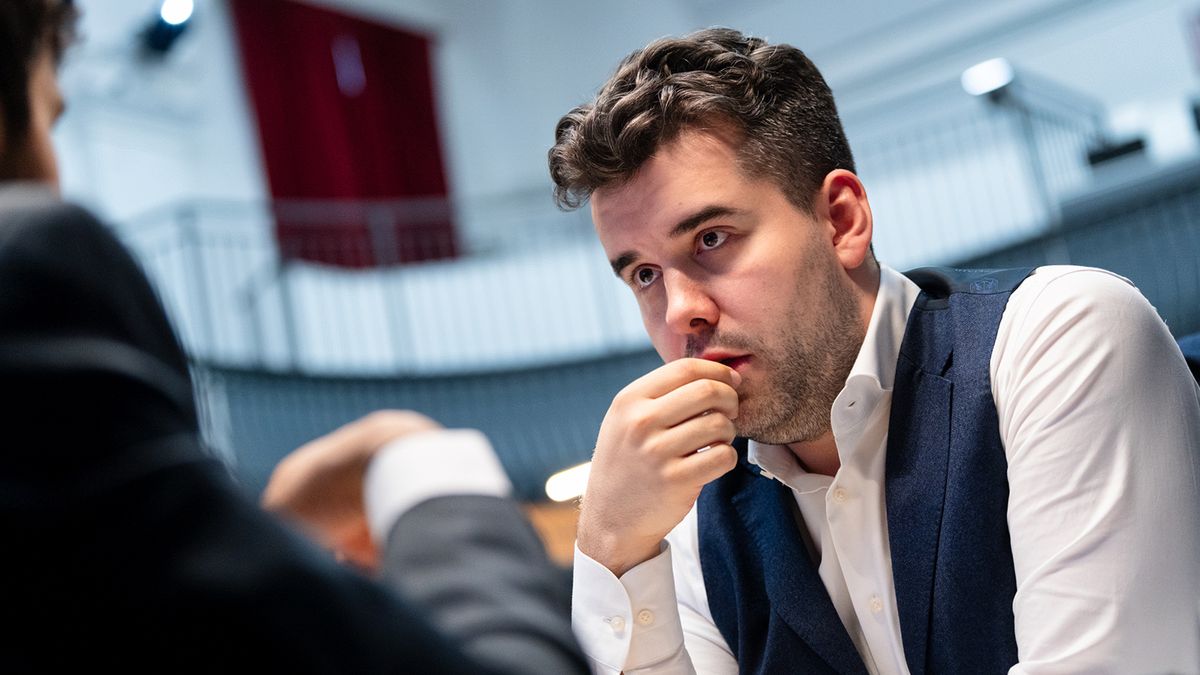 Шахматист Непомнящий рассказал, когда начал болеть за «Спартак»