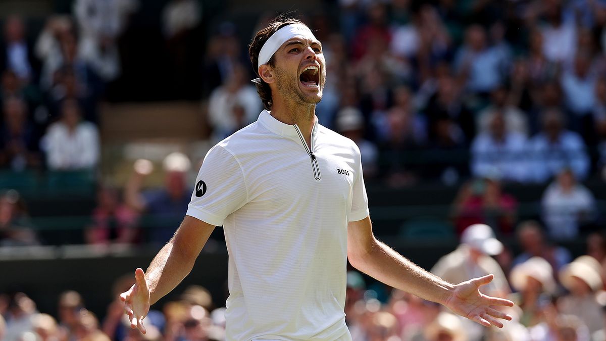 Фриц в двух сетах обыграл Зверева и вышел в полуфинал турнира Six Kings Slam