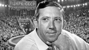 Фронтовик, отец и легенда: редкие семейные снимки Юрия Никулина из личных архивов