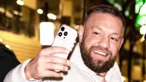 «Мать вашу, платите мне!» Великий Макгрегор врывается в UFC спустя 5 лет — Конора хотят прибить звезды лиги