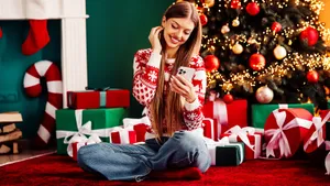 Эти надежные смартфоны до 10000 часто берут в подарок: медленно разряжаются, не боятся ударов и стоят недорого