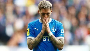 Сбежал из России и устроил драку в новой команде. Куда пропал скандальный легионер «Динамо»