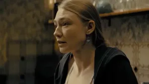 Посмотрела премьеру сериала «Отпечатки» с Акиньшиной: не цепляет — копипаст «Трассы» и «Хрустального»