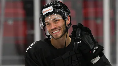 ХК Авангард