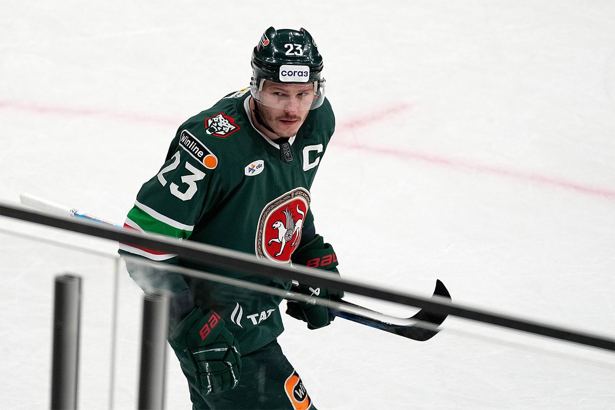 Форвард «Ак Барса» Яшкин назвал самый полезный хоккейный урок от отца: «Это у меня всегда было в голове»