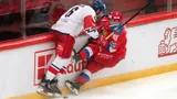 «Смотреть не на что, такое зрелище не могло понравиться». Эксперты — об игре сборной России в Швеции