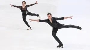 Live: призеры Олимпиады Мишина / Галлямов спасают преимущество в 0,01 балла. Развязка финала Гран-при в Челябинске