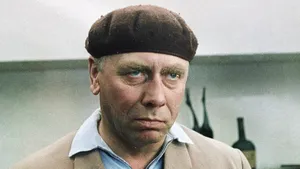 Тест по фильму «Бриллиантовая рука»: говорил ли Лелик эти фразы в легендарной комедии Гайдая?