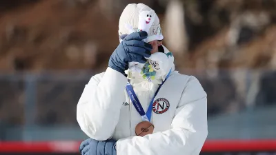 Стурла Холм Легрейд