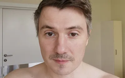 Владимир Стогниенко