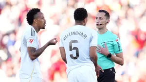 «Реал» сенсационно проиграл, «Барселона» добила «Атлетико», «Арсенал» лишили еще одного трофея. Главное в Европе