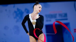 Главная ученица Кабаевой Борисова забрала два золота чемпионата страны за день. И это на фоне драмы Крамаренко