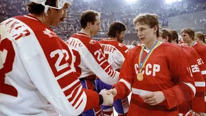 Ненавидел все, что связано с СССР, восхвалял диссидента Сахарова, едва не вылетел из школы. Истории о Ларионове