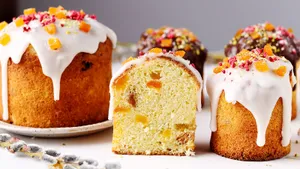 Никаких дрожжей и мороки с тестом: как приготовить самый простой и вкусный кулич на Пасху