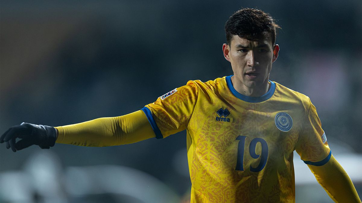 Футболист московского Динамо Зайнутдинов улучшил свой рекорд по количеству голов за сборную Казахстана