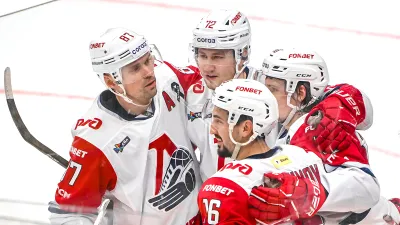 ХК Локомотив Ярославль